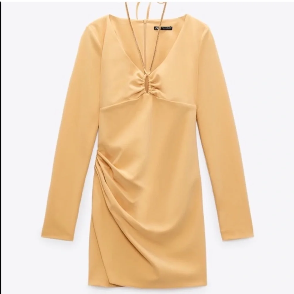 🆕 ZARA Dress - Picture 2 of 11